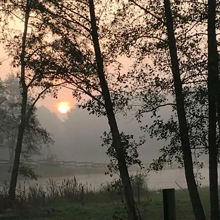 Quatro Osrodek Jezdziecki - Фермерский дом